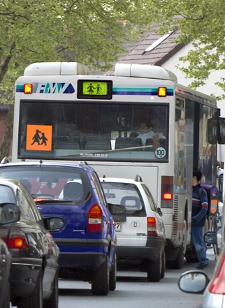 Wanblinklicht am Schulbus (Foto: Deutscher Verkehrssicherheitsrat)